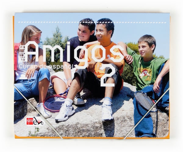 Portada del producto:  Aula Amigos 2 Internacional. RRDD
